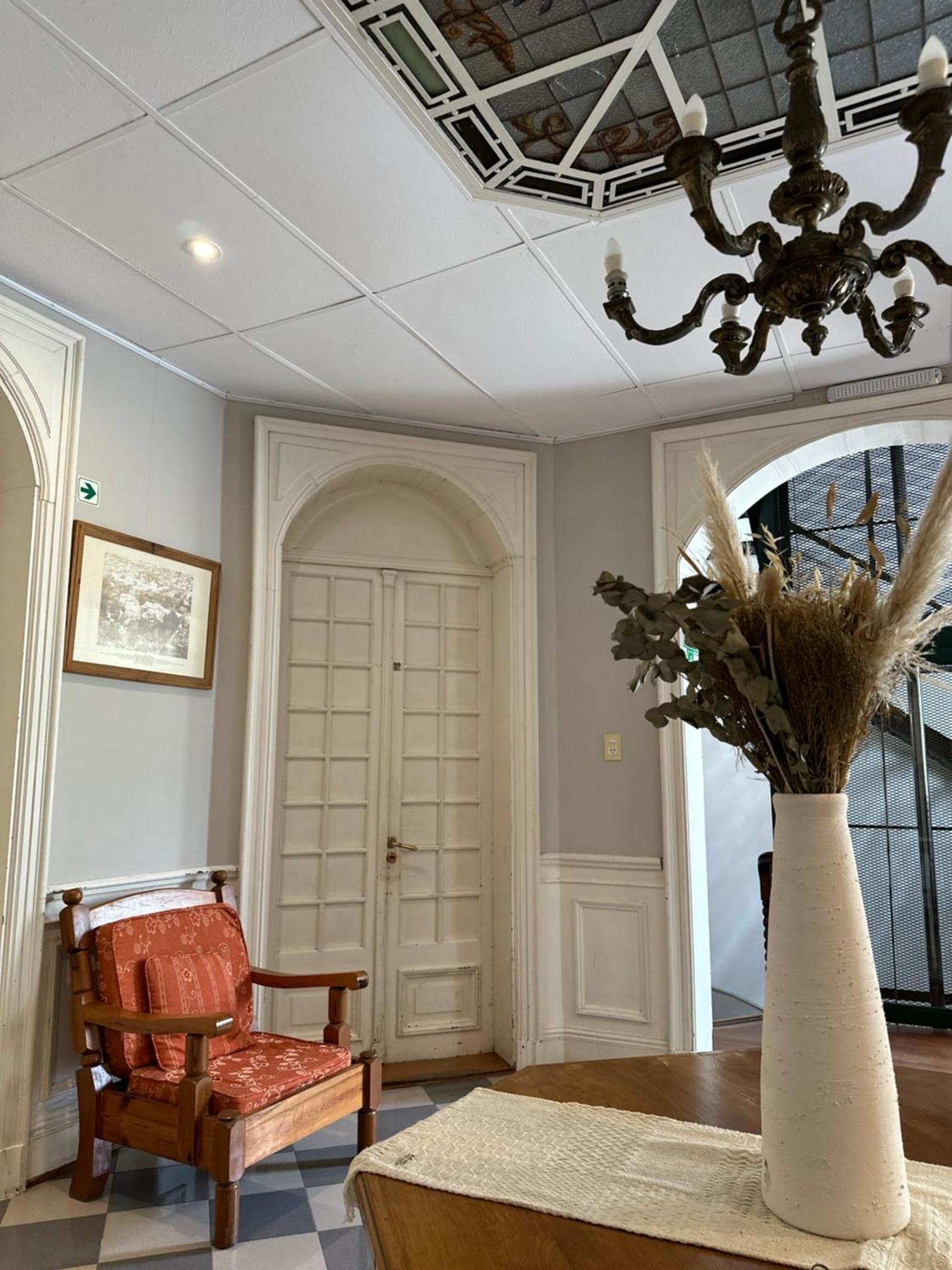 Hotel Vicente López Esterno foto