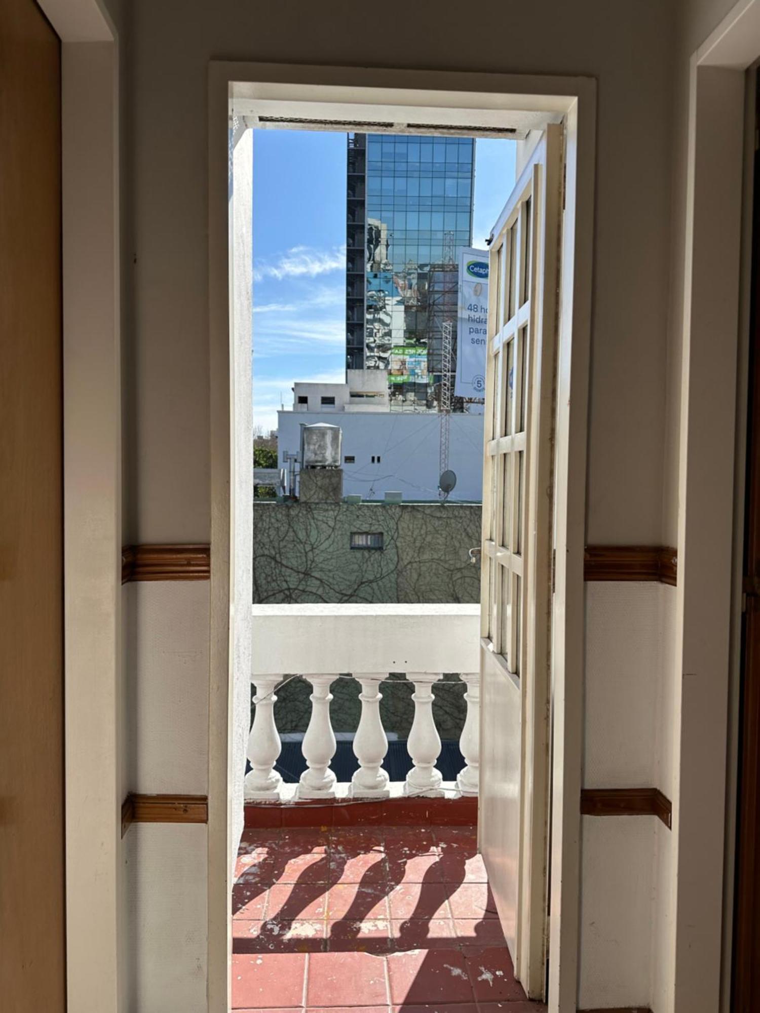 Hotel Vicente López Esterno foto
