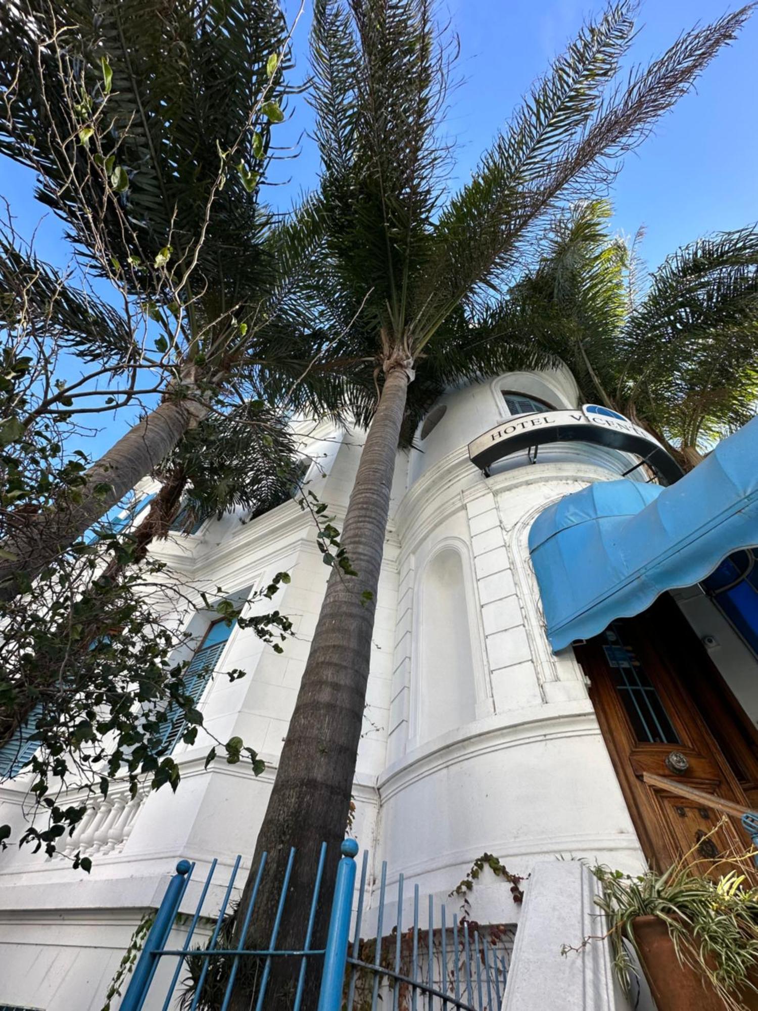 Hotel Vicente López Esterno foto