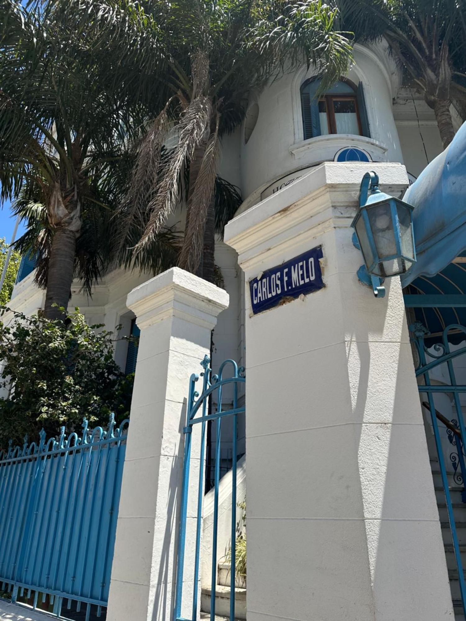 Hotel Vicente López Esterno foto