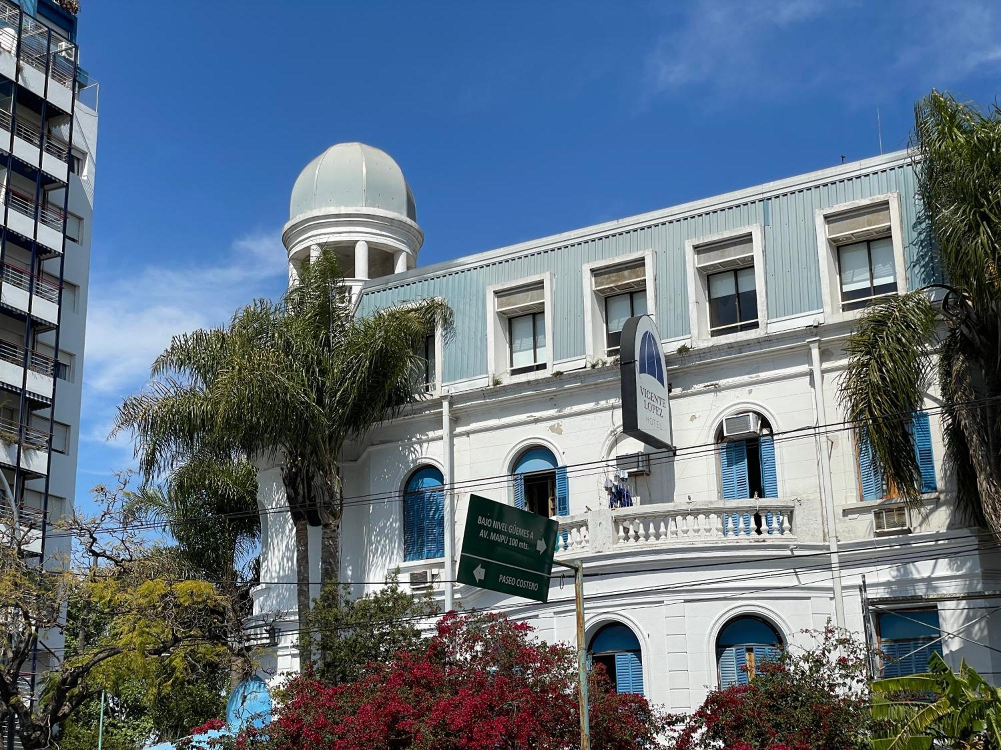 Hotel Vicente López Esterno foto