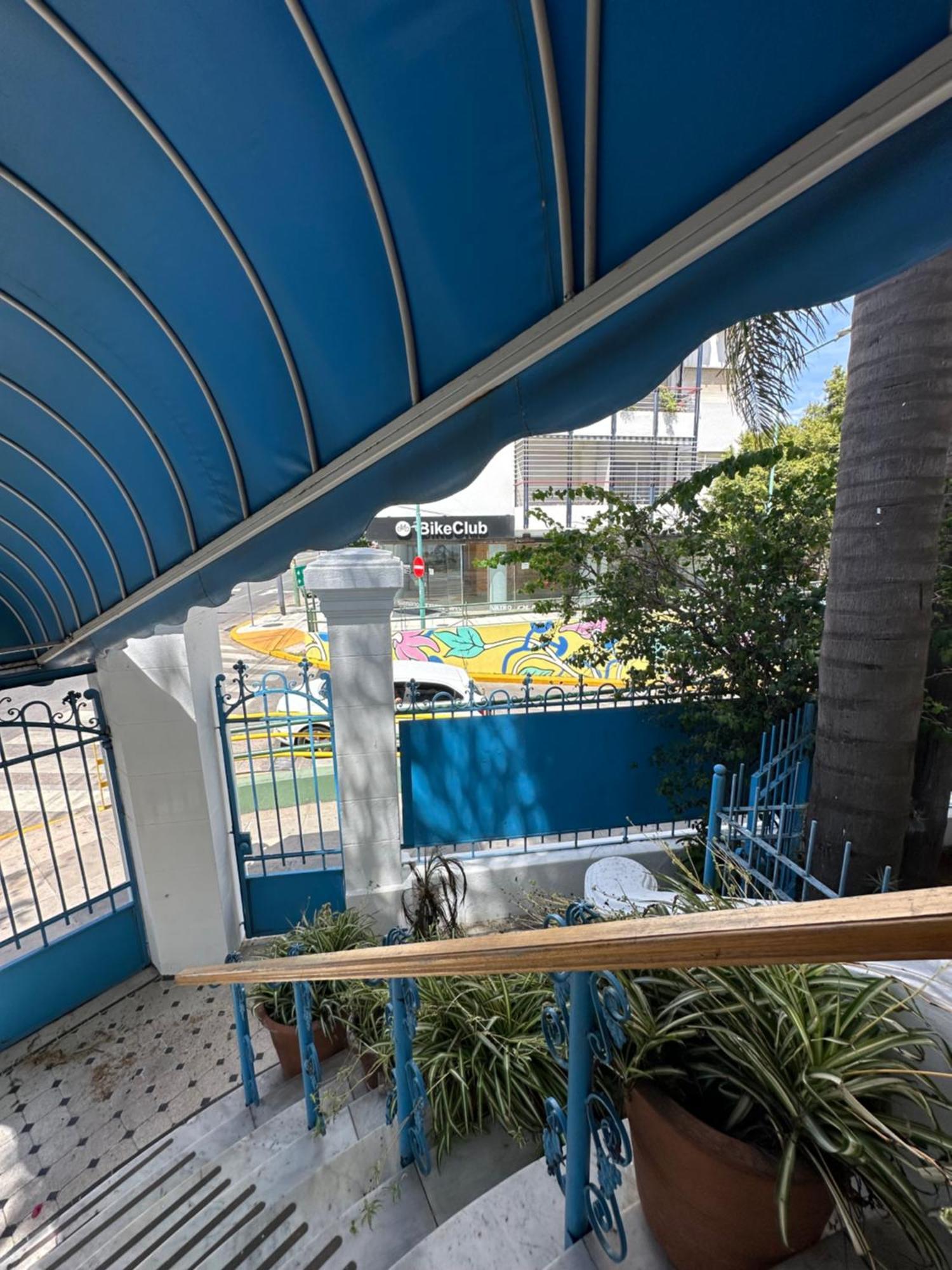 Hotel Vicente López Esterno foto